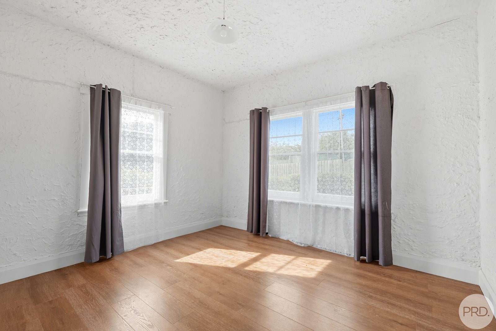 3 Sharland Avenue NEW NORFOLK 8