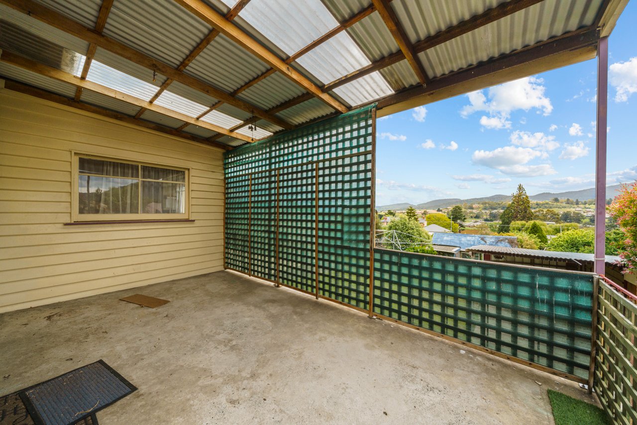 3 Sharland Avenue NEW NORFOLK 19