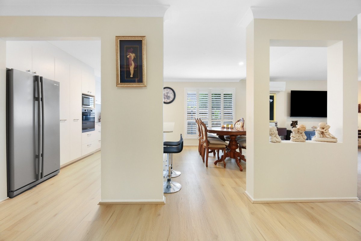 3 Sharscay Close BURLEIGH HEADS 6