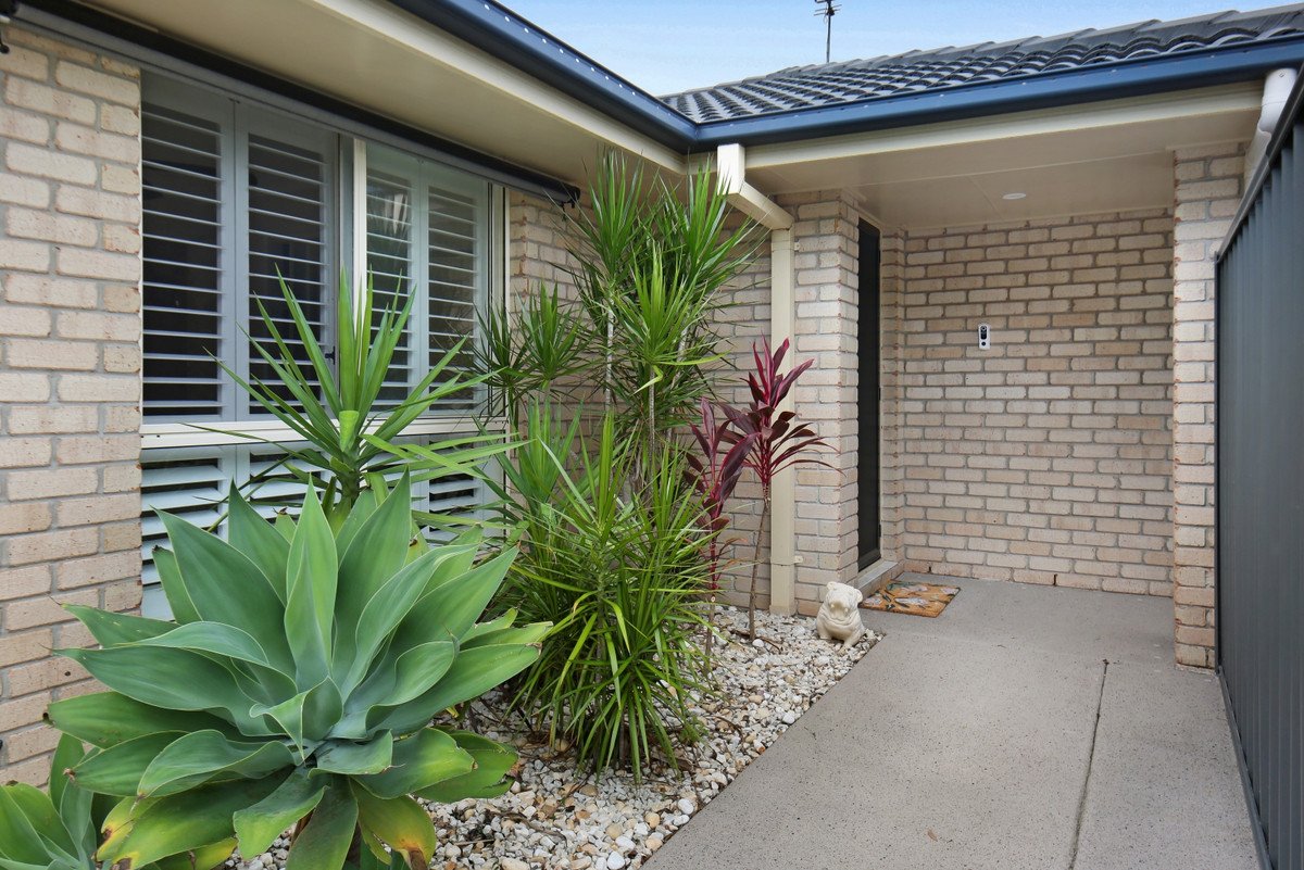 3 Sharscay Close BURLEIGH HEADS 19