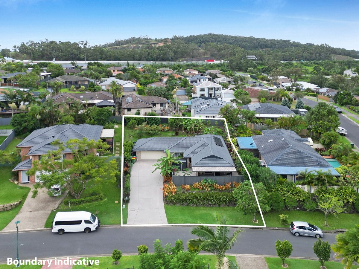 3 Sharscay Close BURLEIGH HEADS 22