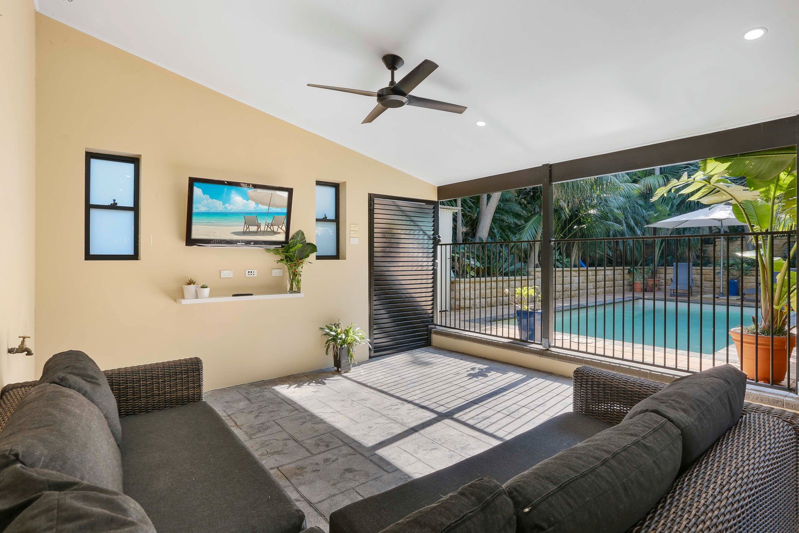 3 Shiraz Drive DAPTO 13