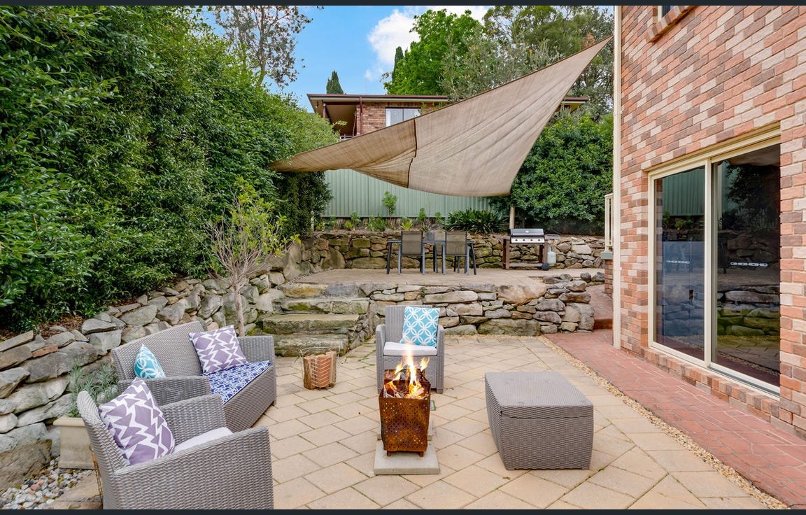 3 Short St  Springwood 11