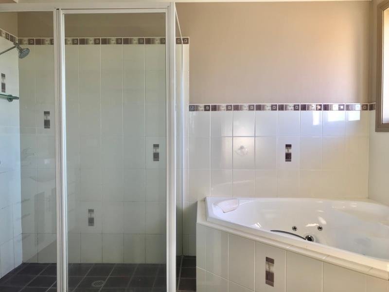 3 Sippel Close TAMWORTH 5