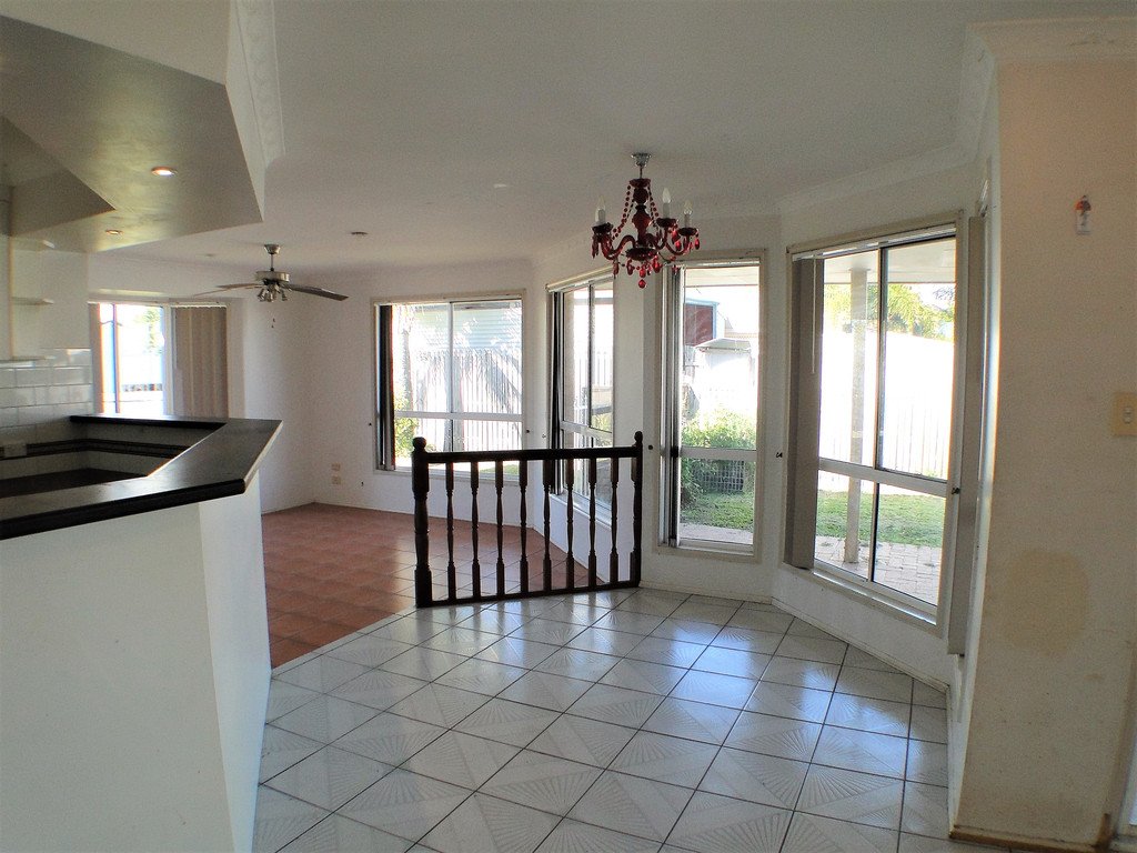 3 Skinner Crescent URANGAN 11