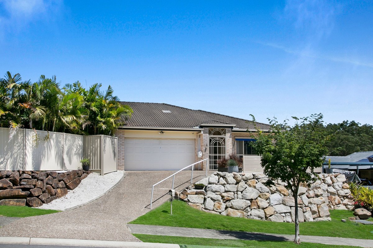 3 Sky Royal Terrace Burleigh Heads 2