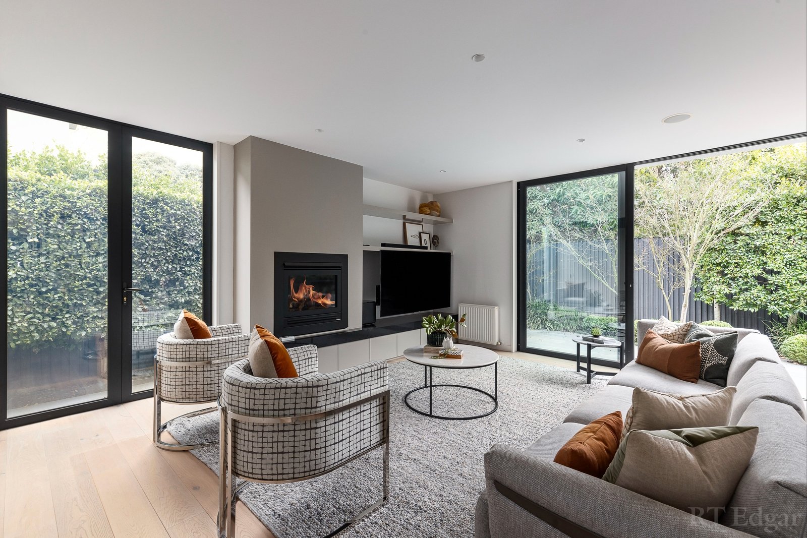 Real Estate and Property in 3 Snooks Court, Brighton, VIC