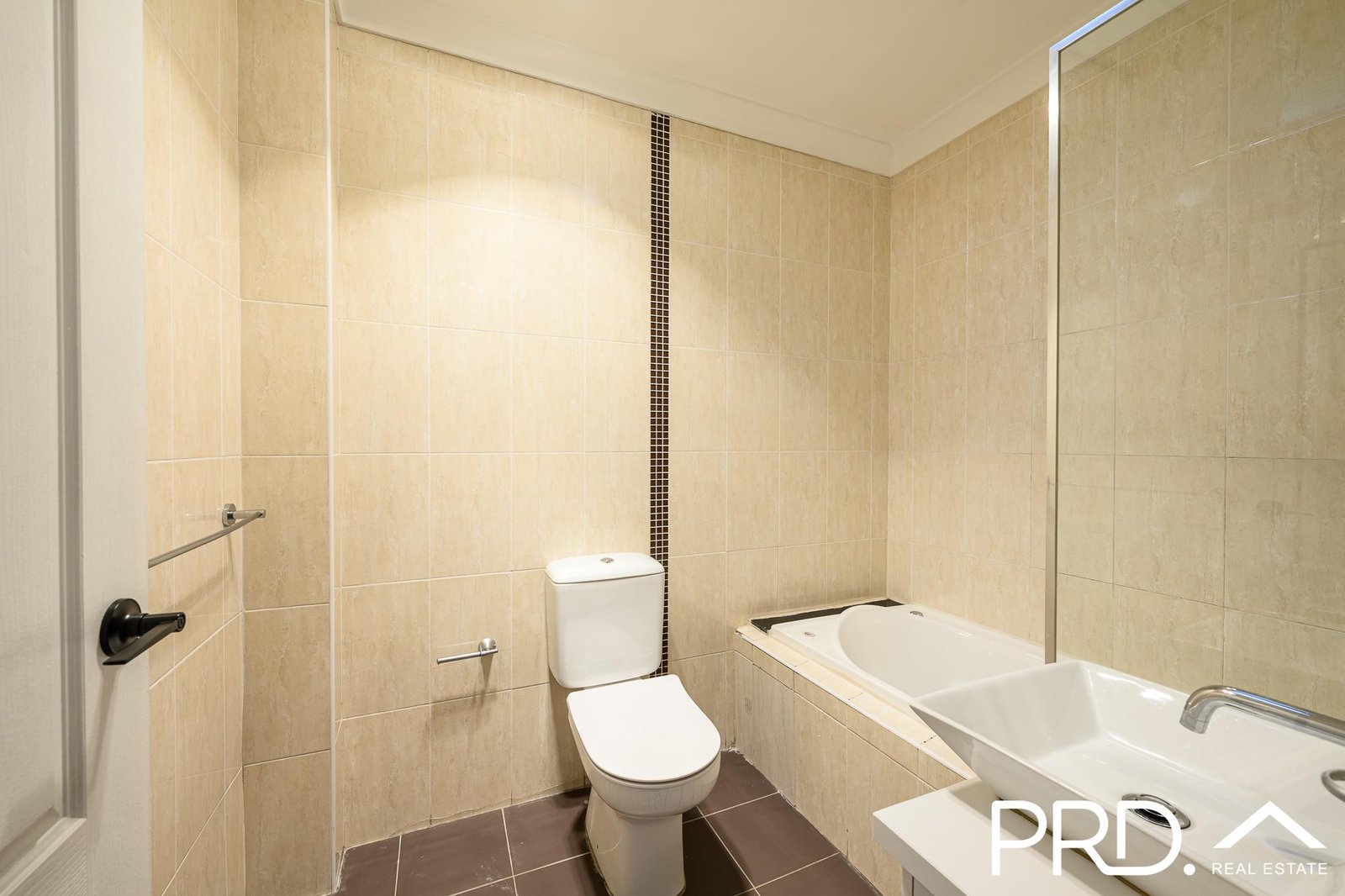 3 Snowsill Avenue REVESBY 6
