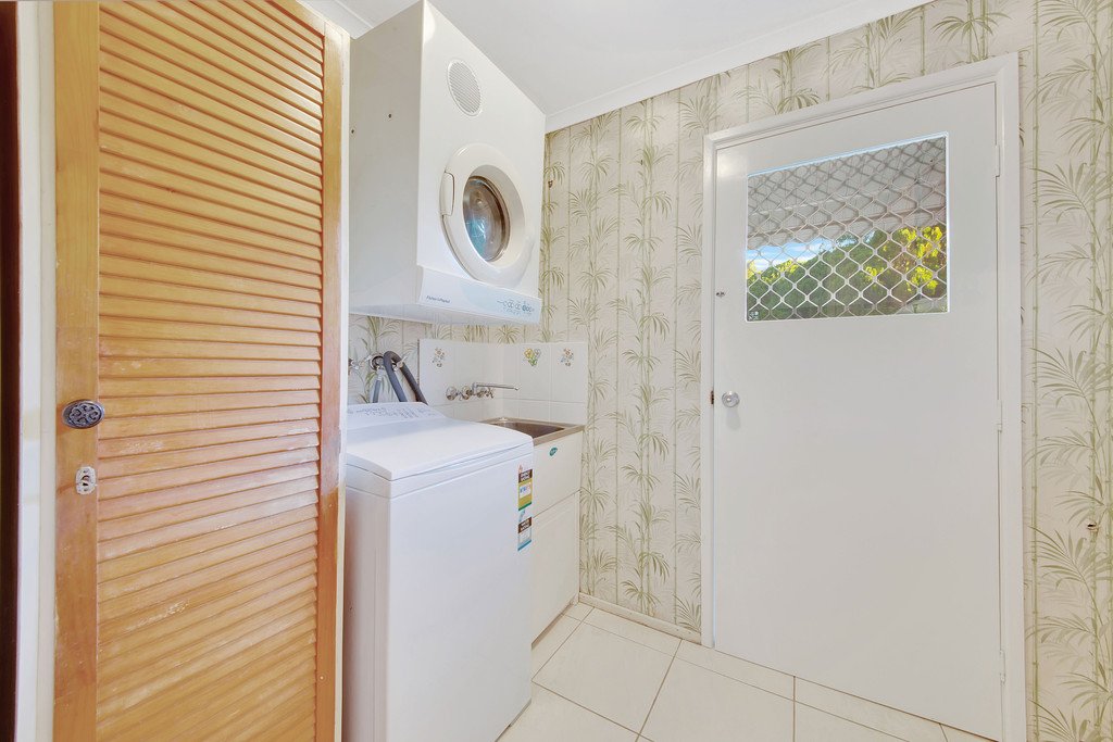 3 Spica Close TELINA 10