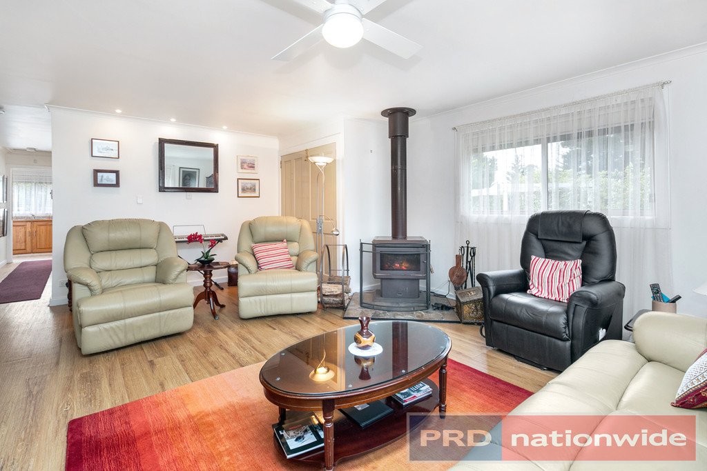 3 Springwood Close ENFIELD 5