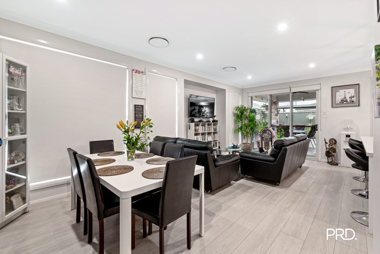 3 Squadron Street JORDAN SPRINGS 3