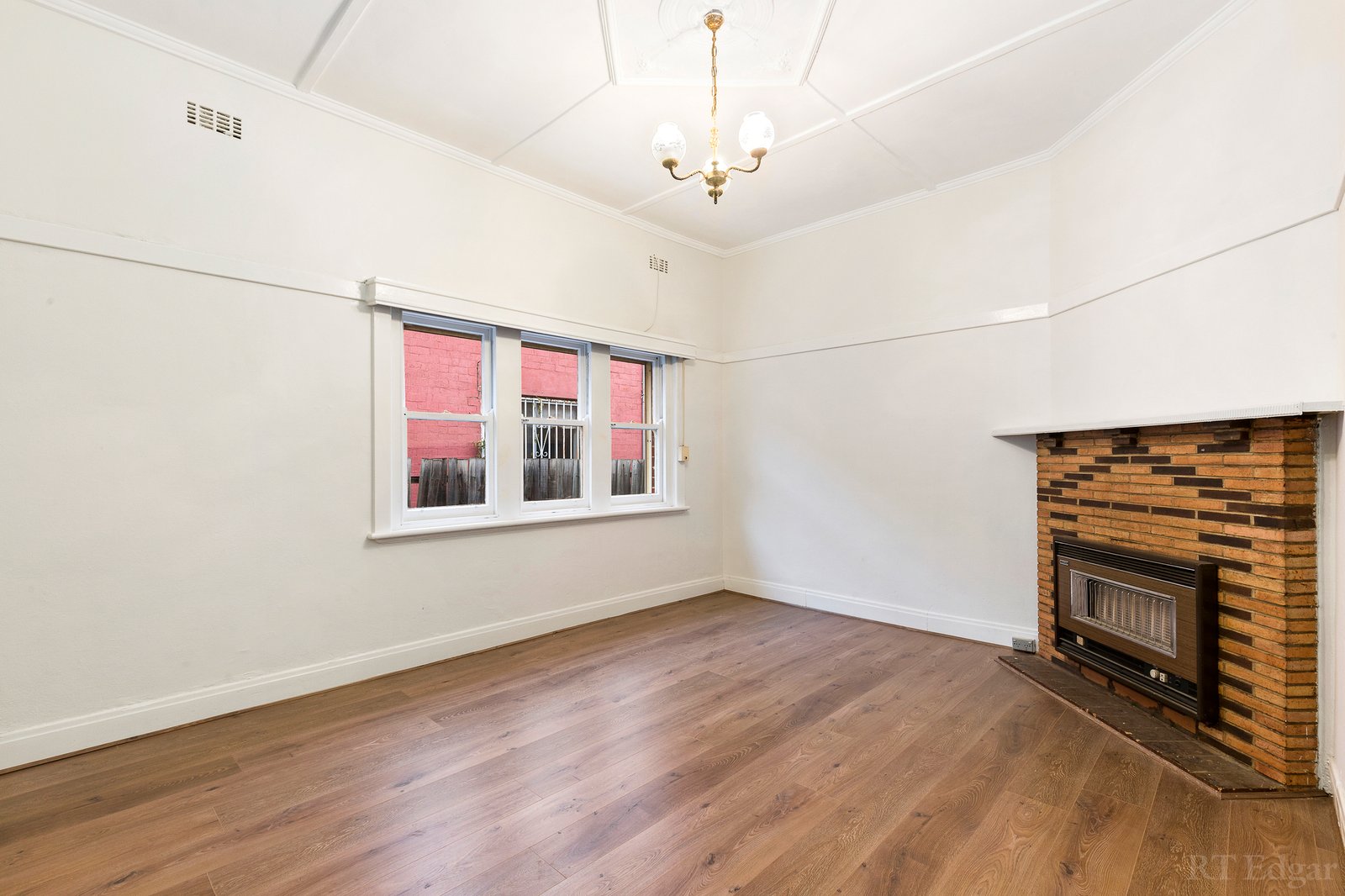 Real Estate and Property in 3 St Georges Road, Preston, VIC