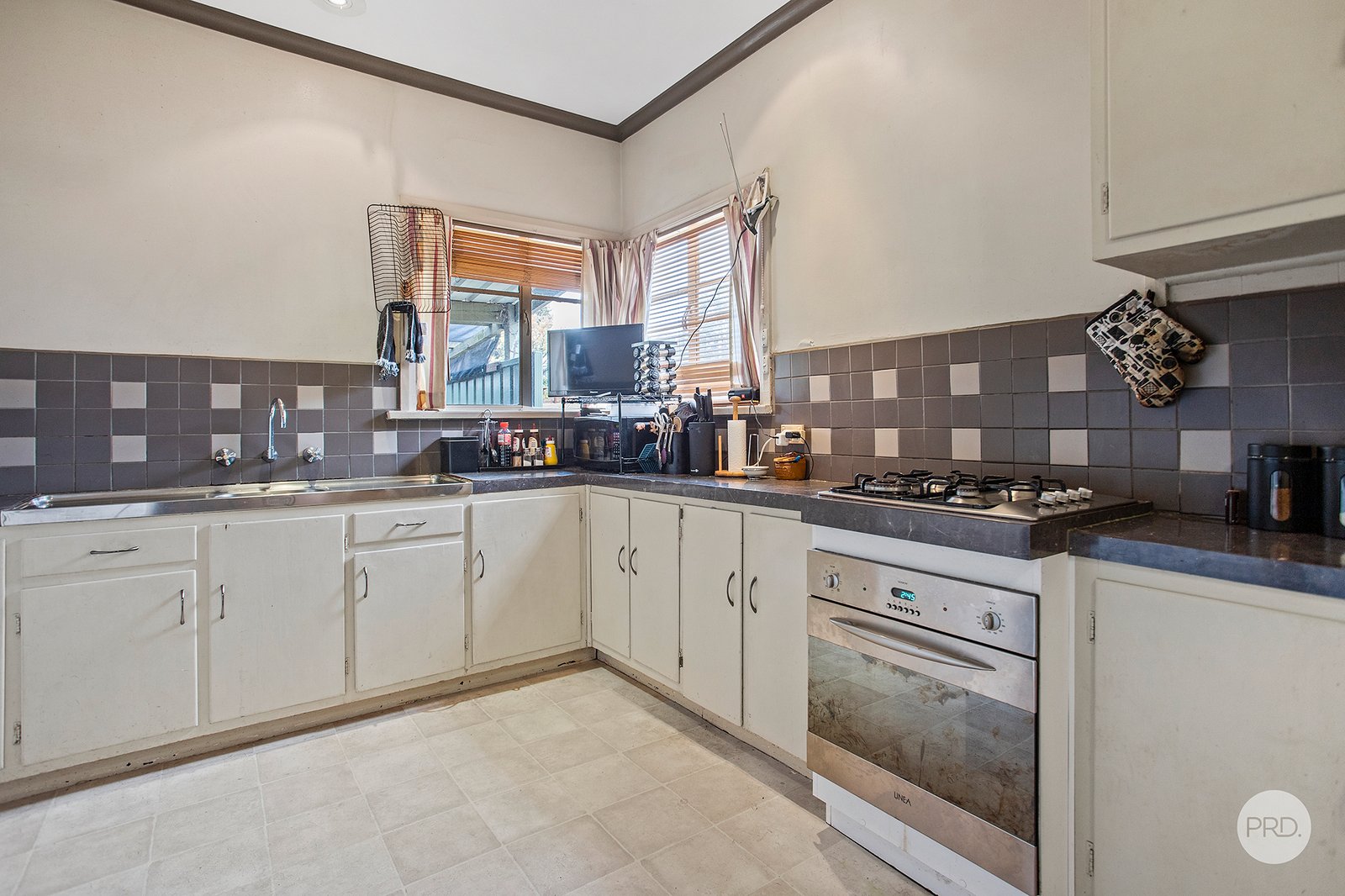3 Stanfield Street LONG GULLY 3