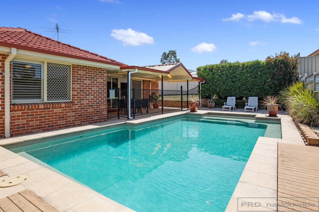 3 Stanley Close BOLWARRA HEIGHTS 12