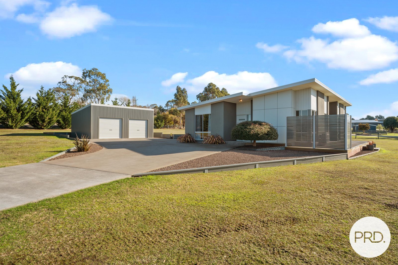 3 Starlight Drive CAMBRIDGE 1