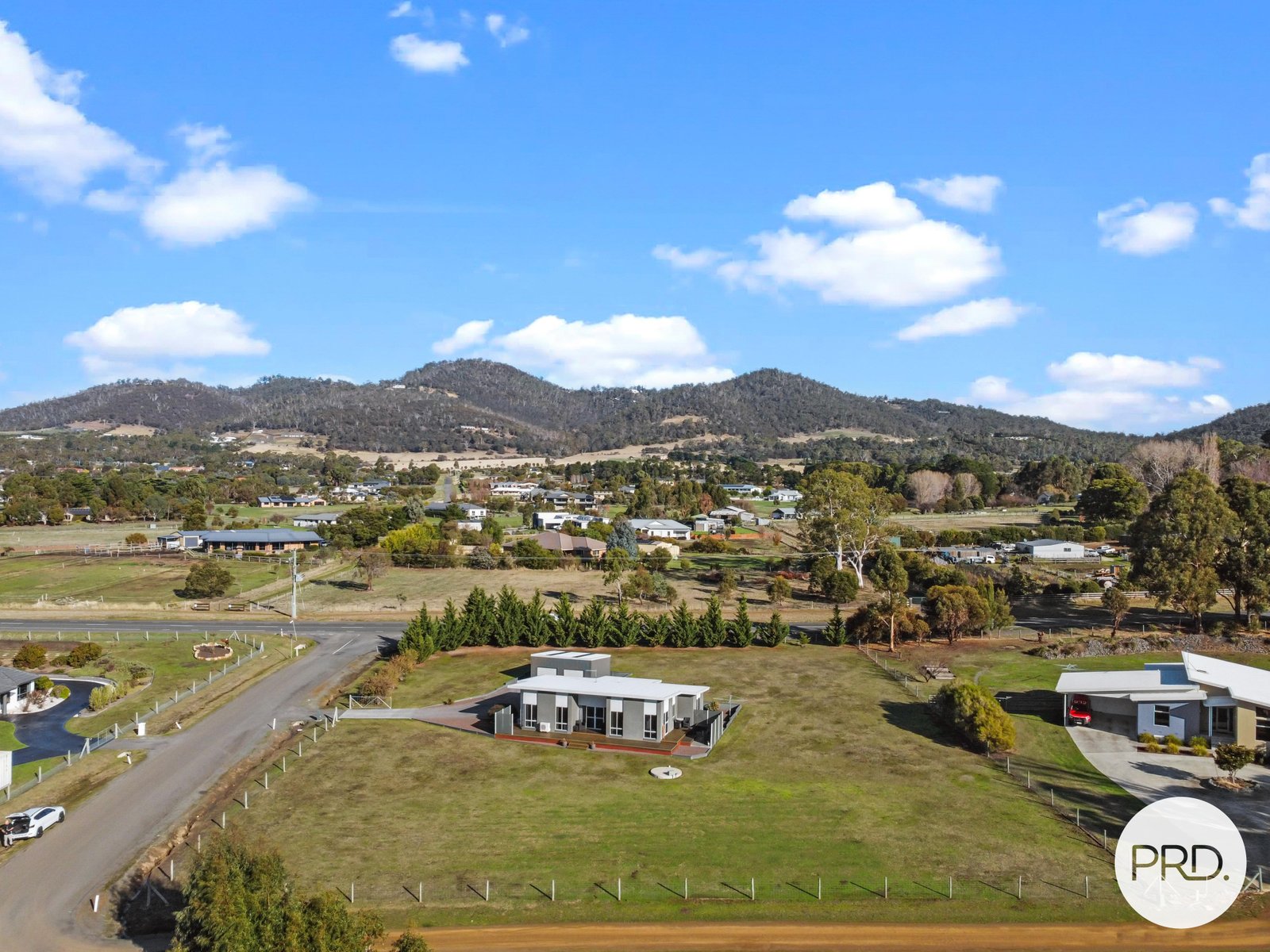 3 Starlight Drive CAMBRIDGE 12