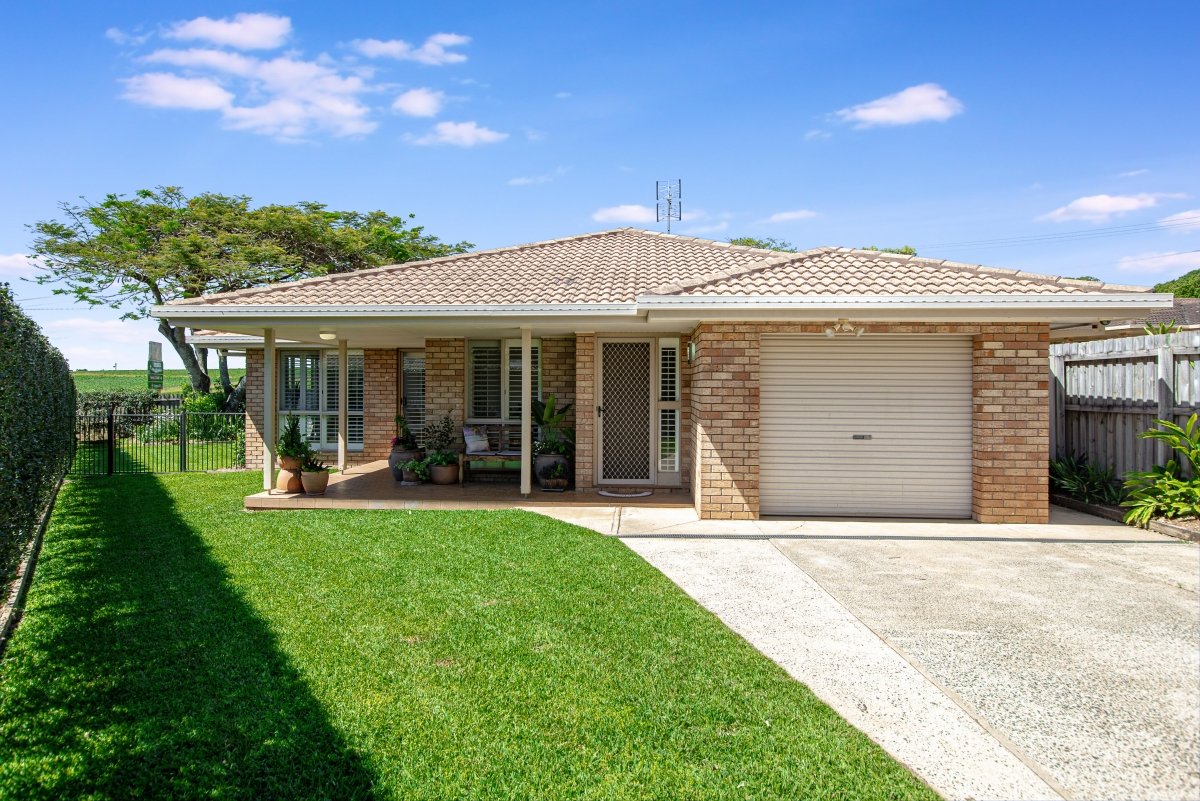 3 Sterling Court CUDGEN 1
