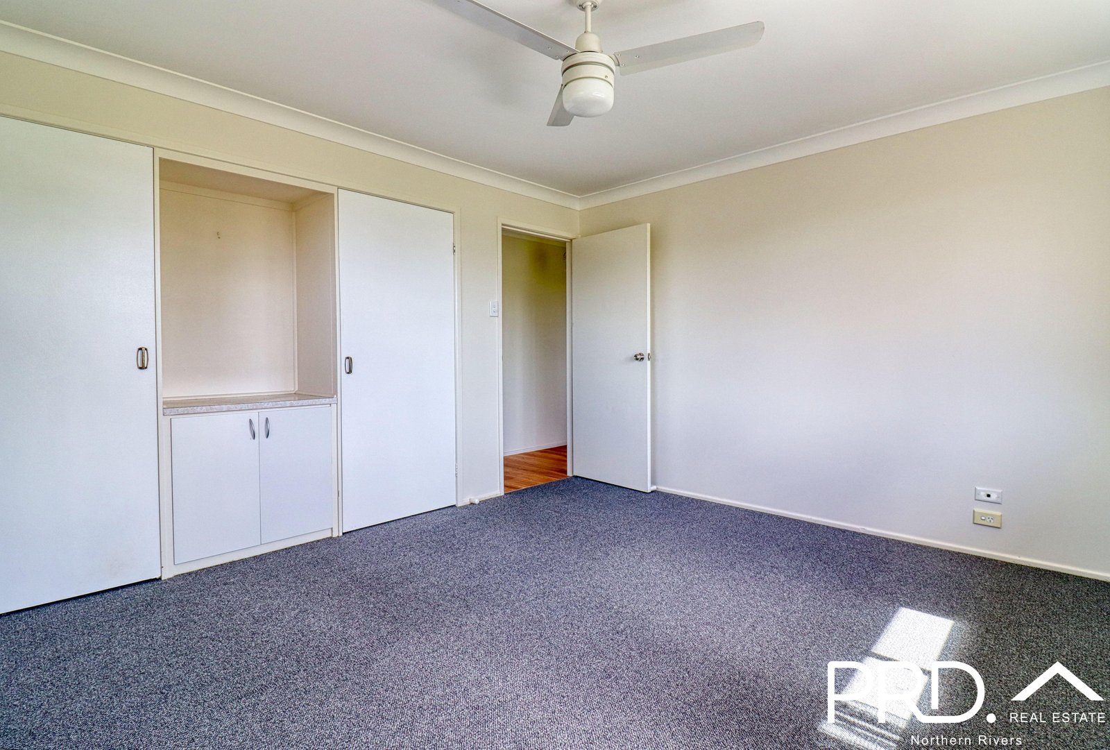 3 Stitz Place CASINO 8