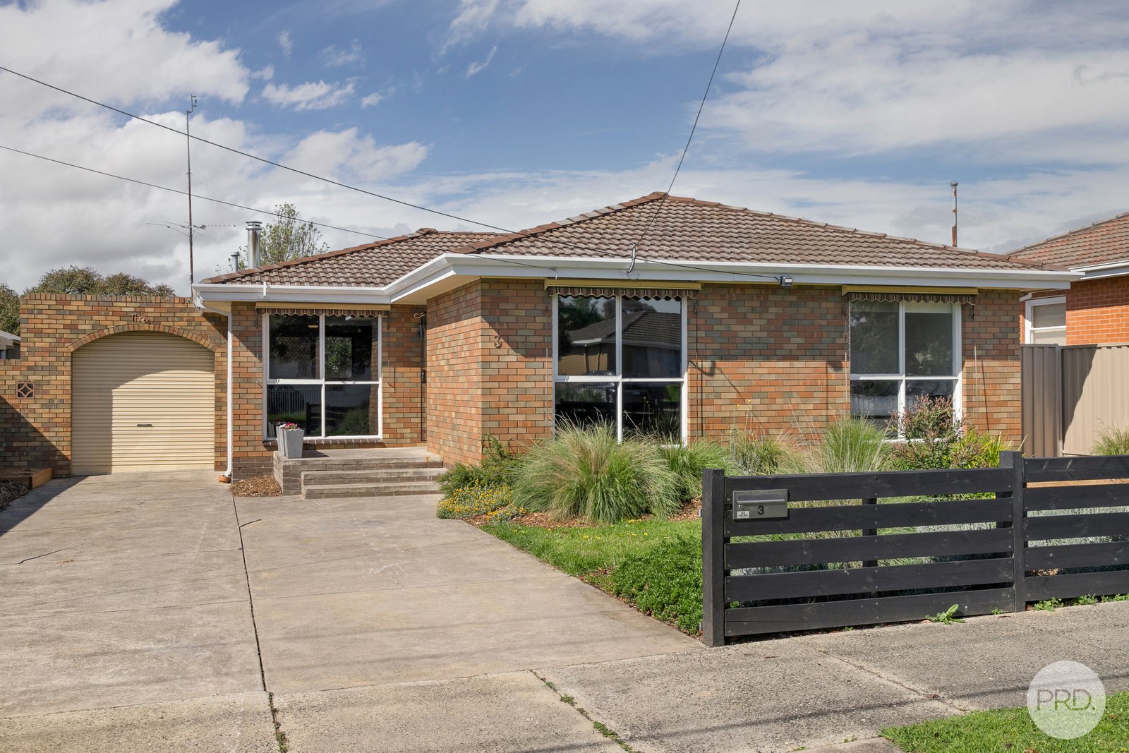 3 Sturrock Avenue SEBASTOPOL 1