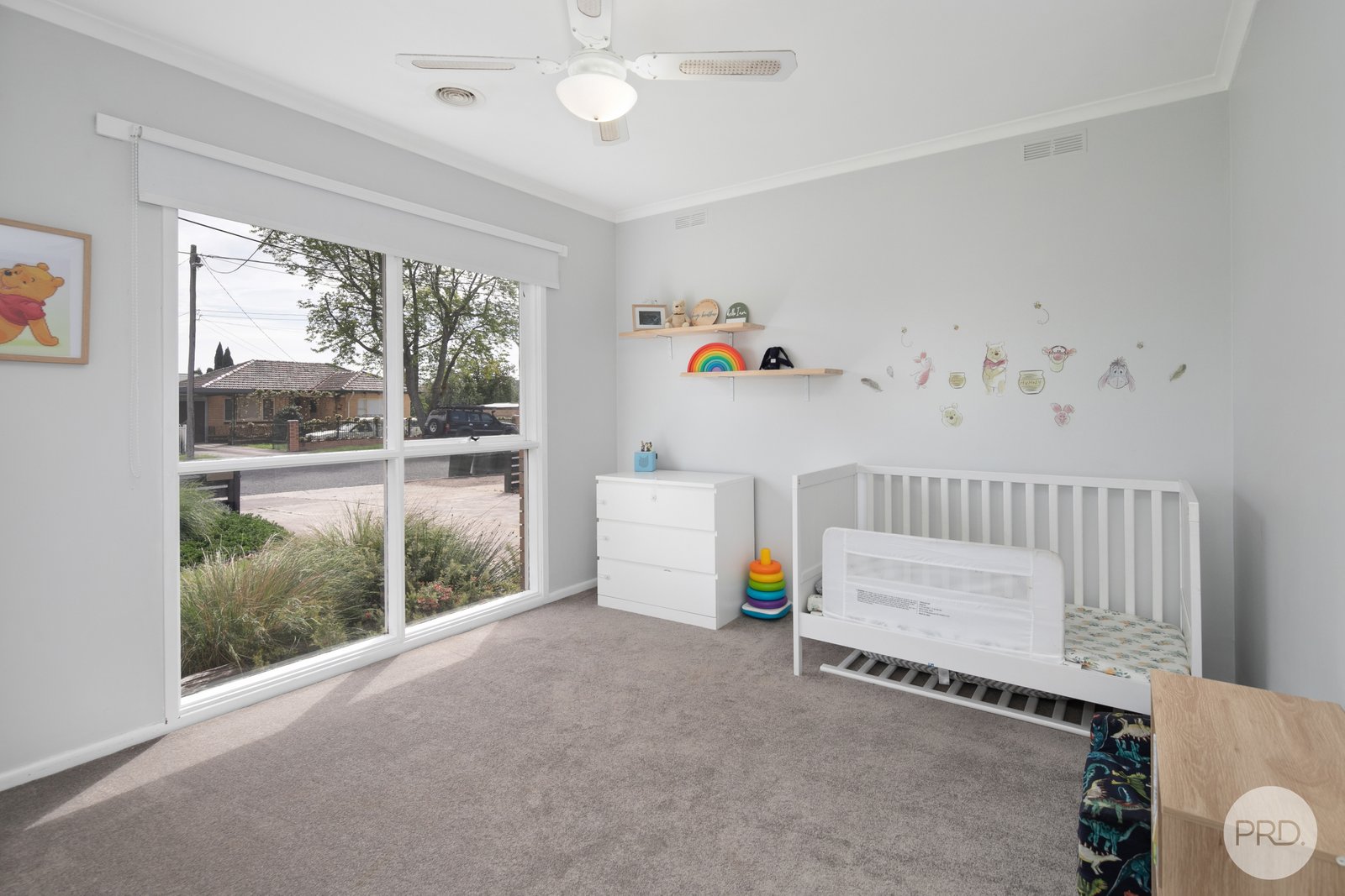 3 Sturrock Avenue SEBASTOPOL 12