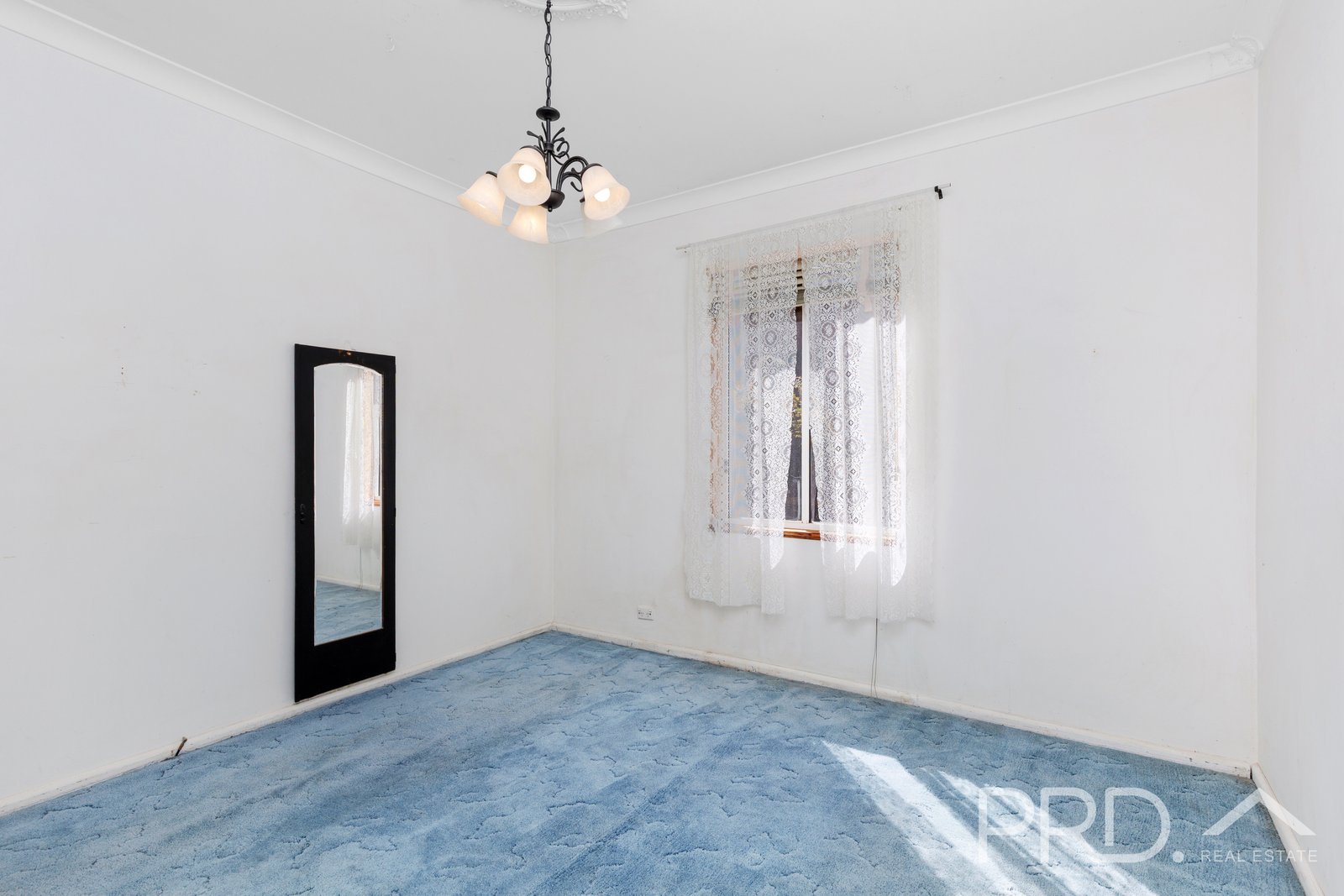 3 Sunnyside Avenue BATLOW 8