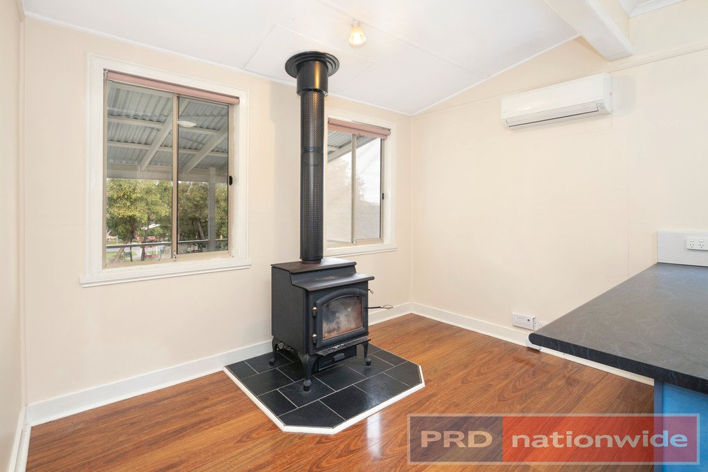 3 Surrey Street LINTON 5