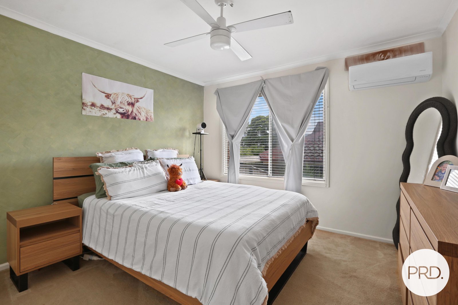 3 Swain Crescent DAPTO 5