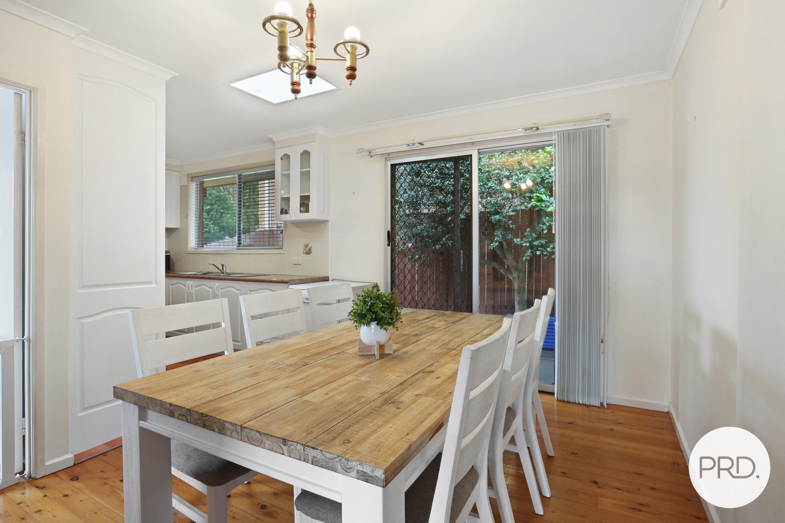 3 Swain Crescent DAPTO 7