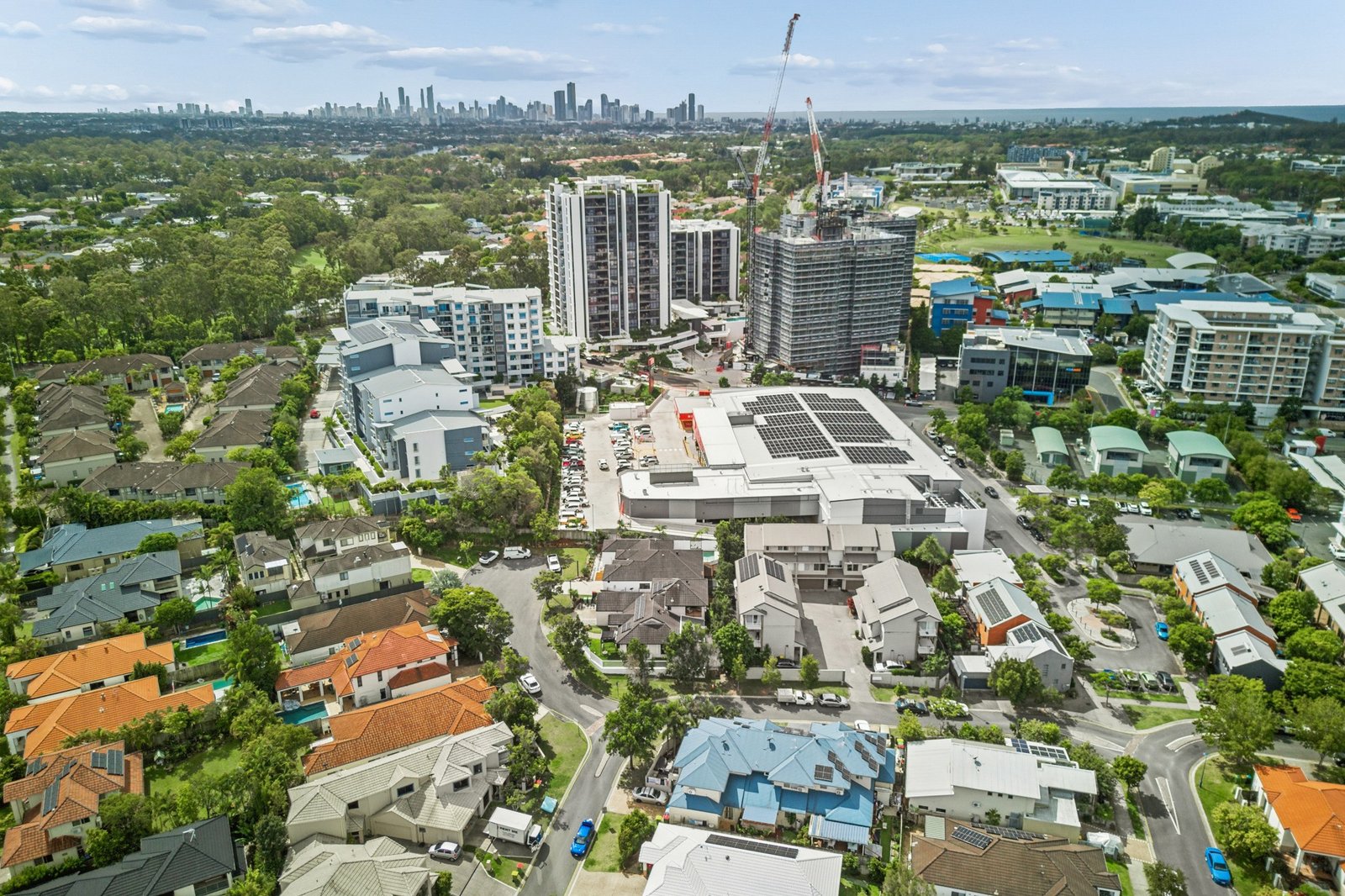 3 Tahoe Place VARSITY LAKES 27