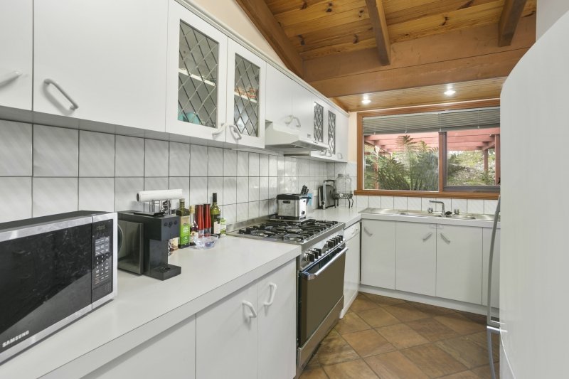 Real Estate and Property in 3 Takanna Avenue, Clifton Springs, VIC