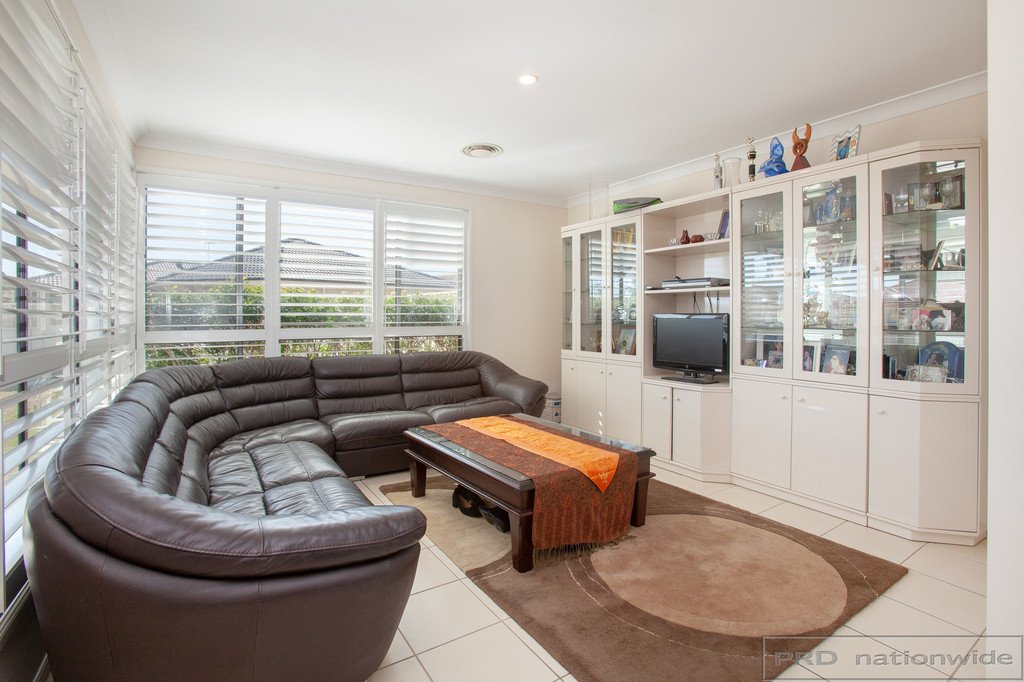 3 Tallowwood Way THORNTON 7