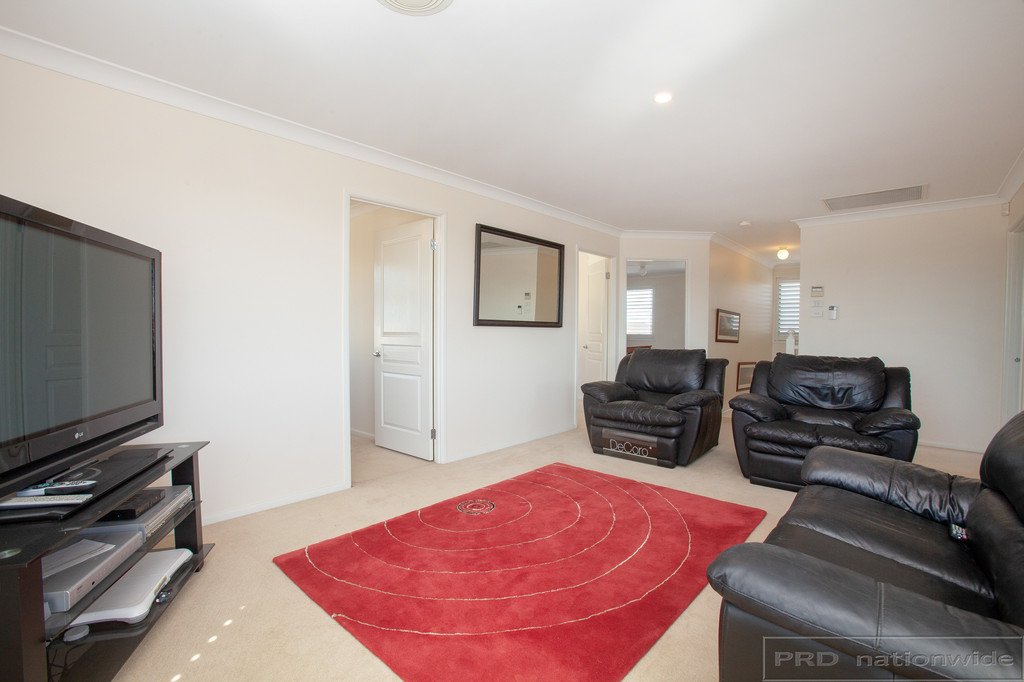 3 Tallowwood Way THORNTON 16