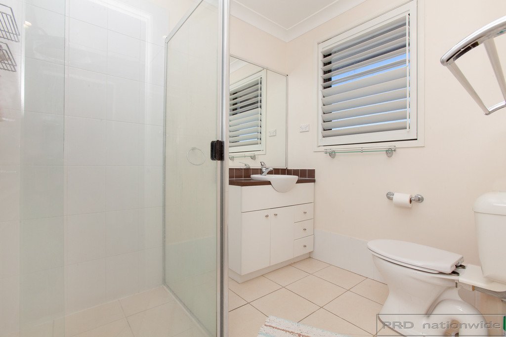 3 Tallowwood Way THORNTON 18