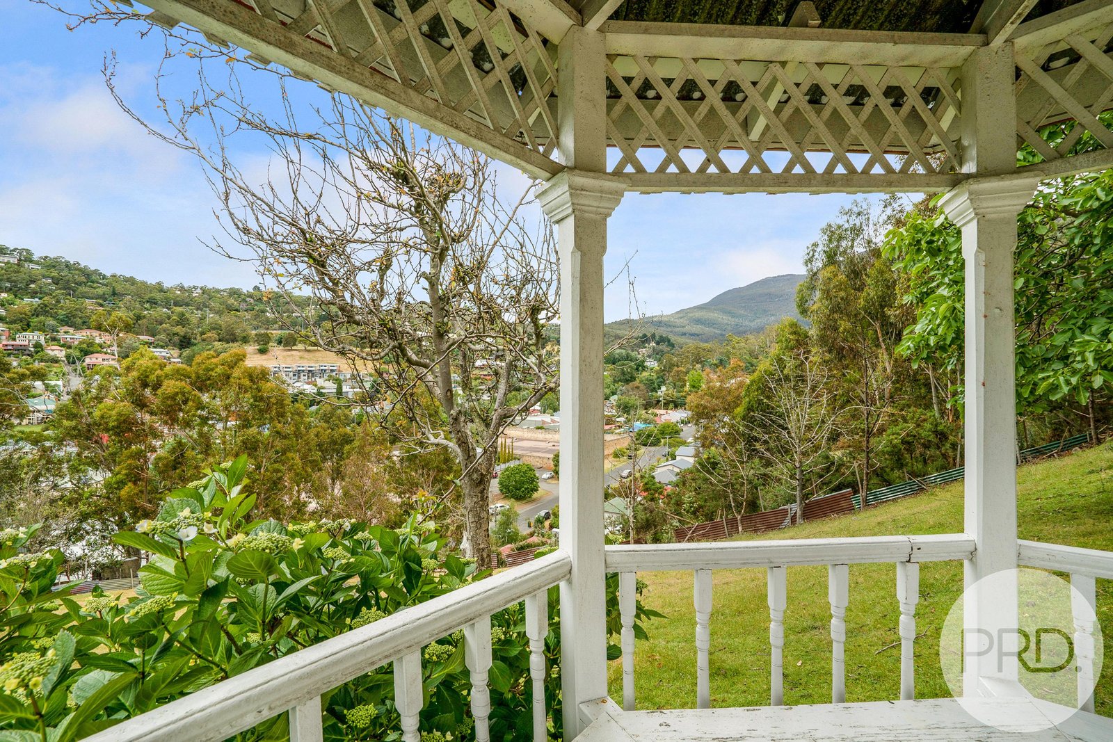 3 Tara Street SOUTH HOBART 33