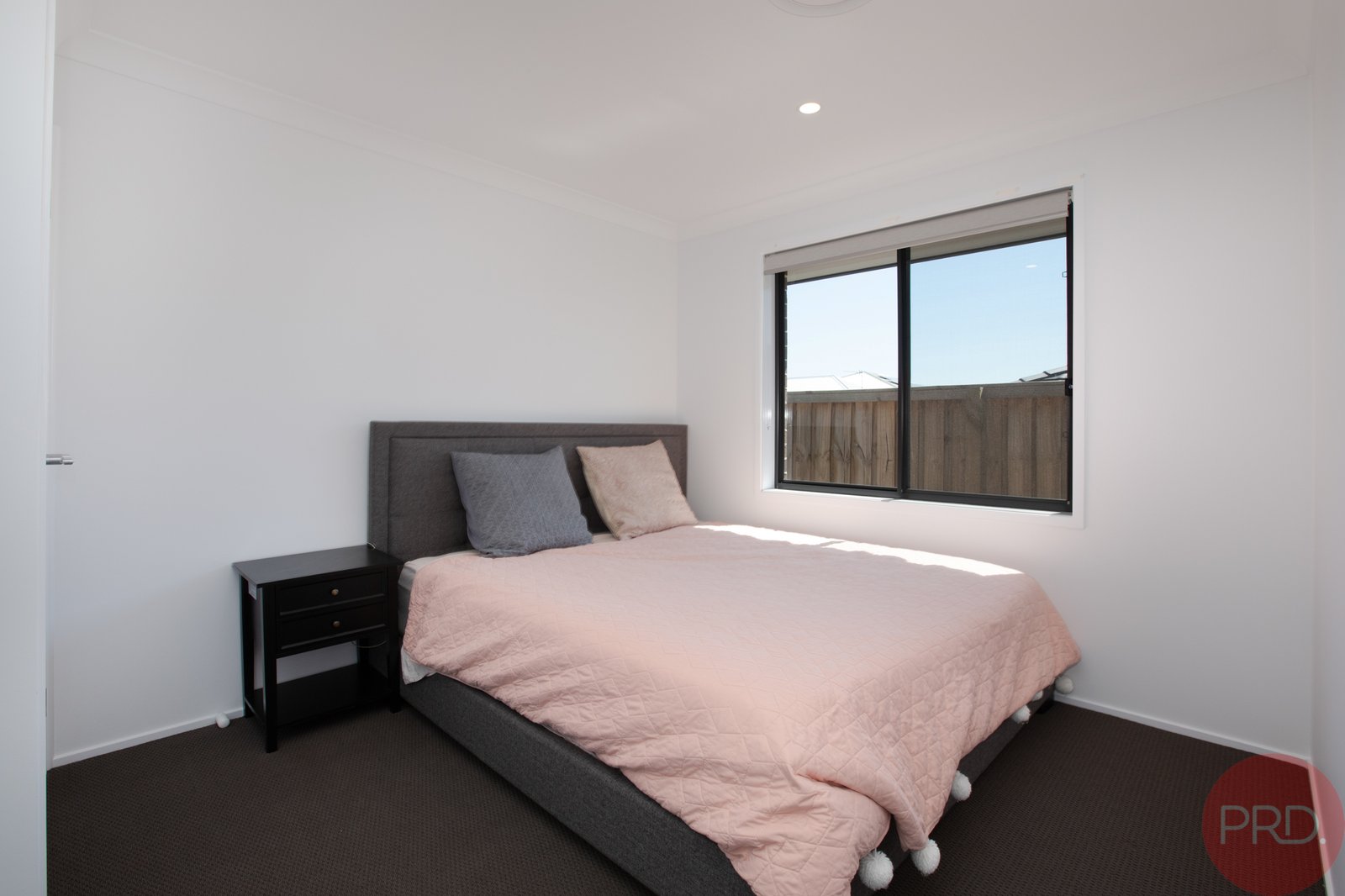 3 Tatler Street CLIFTLEIGH 16