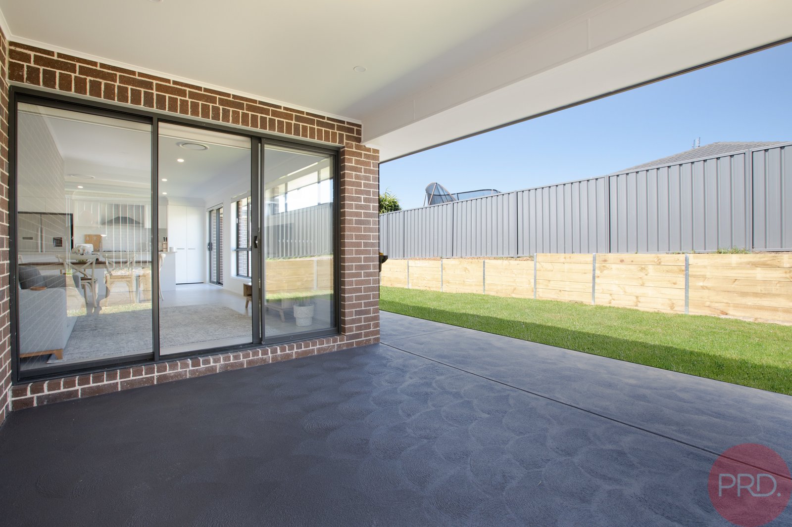 3 Tatler Street CLIFTLEIGH 20