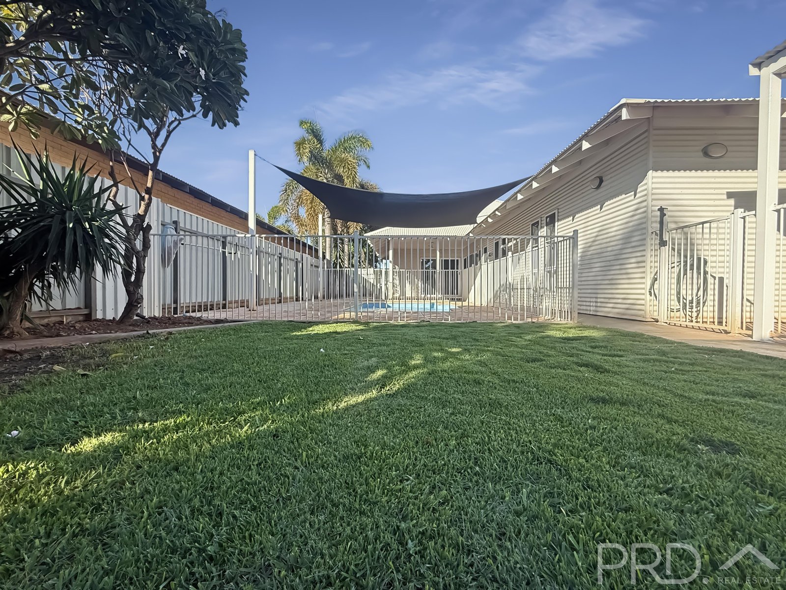 3 Tattler Route NICKOL 19