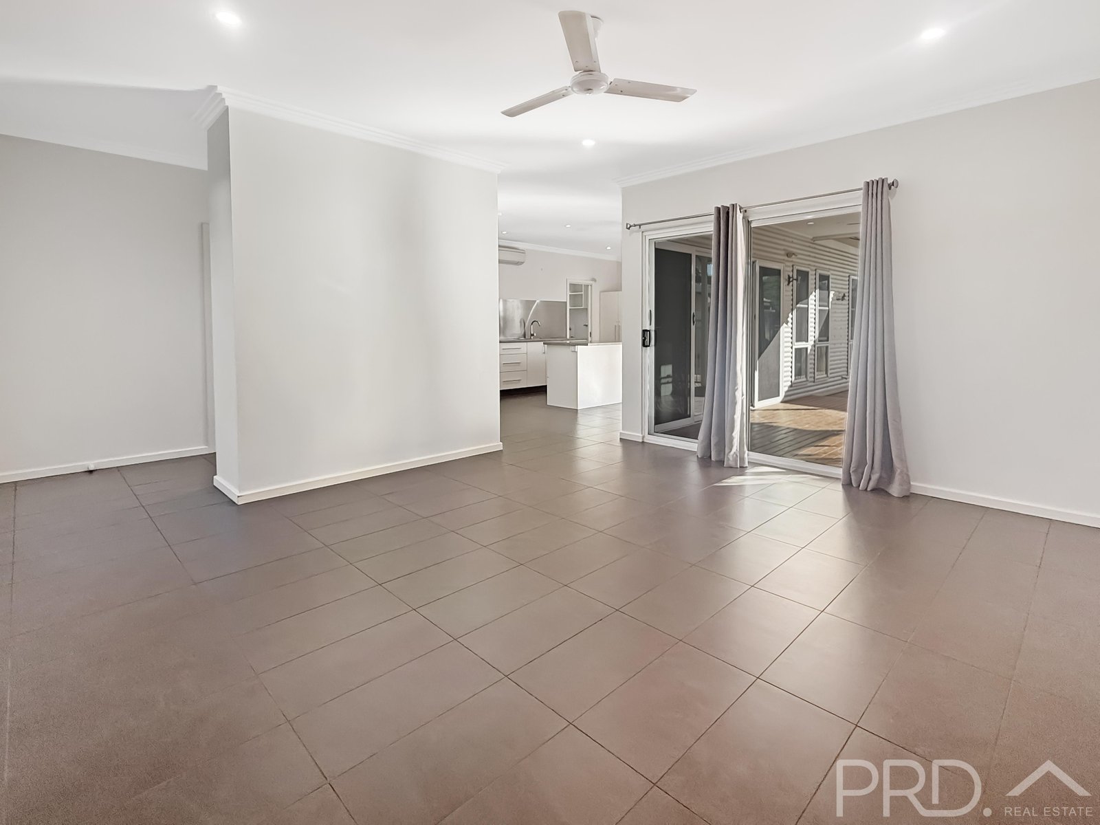 3 Tattler Route NICKOL 26