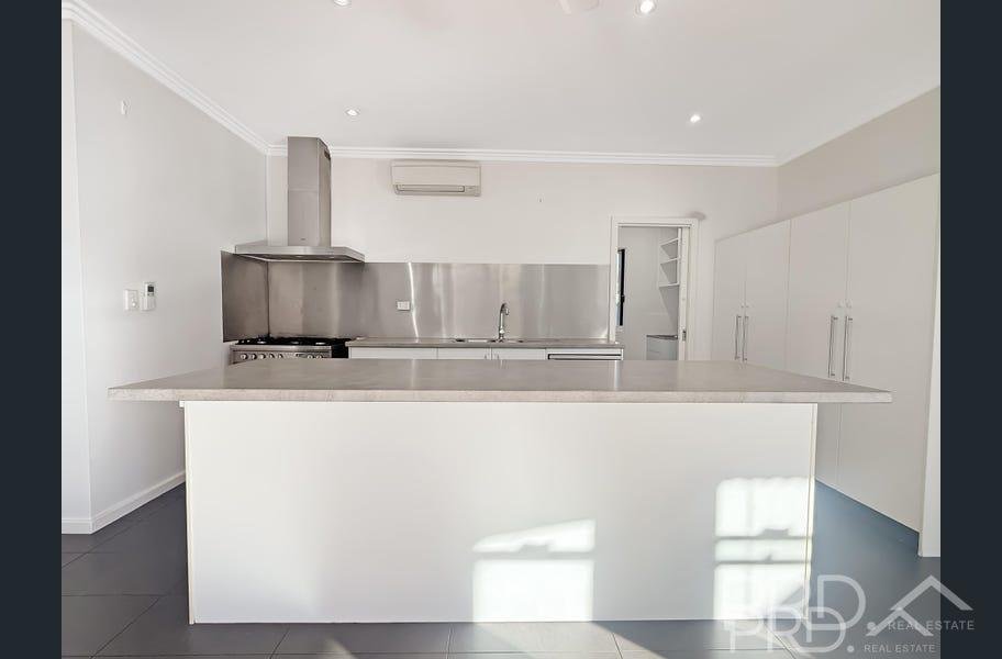 3 Tattler Route NICKOL 9