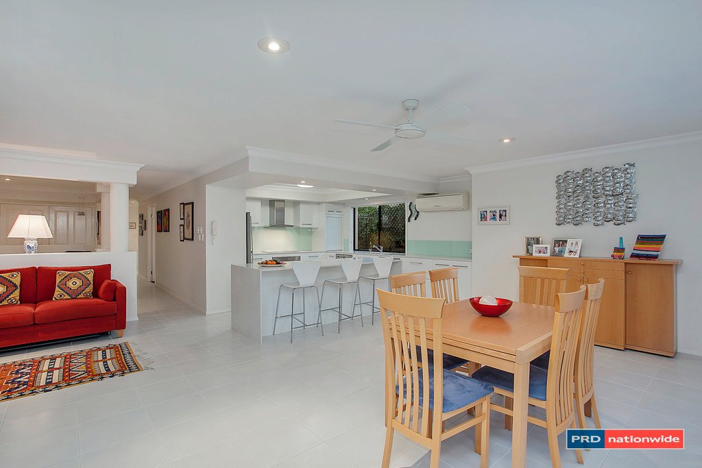 3 Taveuni Street BURLEIGH WATERS 3