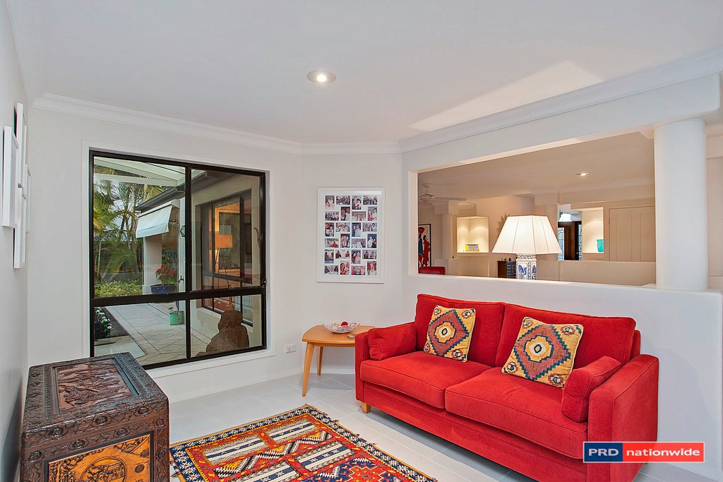 3 Taveuni Street BURLEIGH WATERS 5