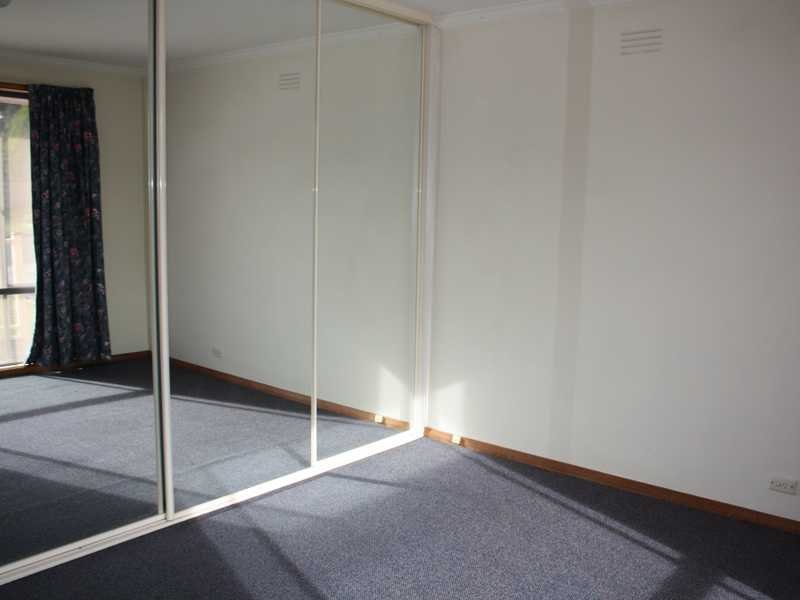 3 Tavistock Road AUSTINS FERRY 9