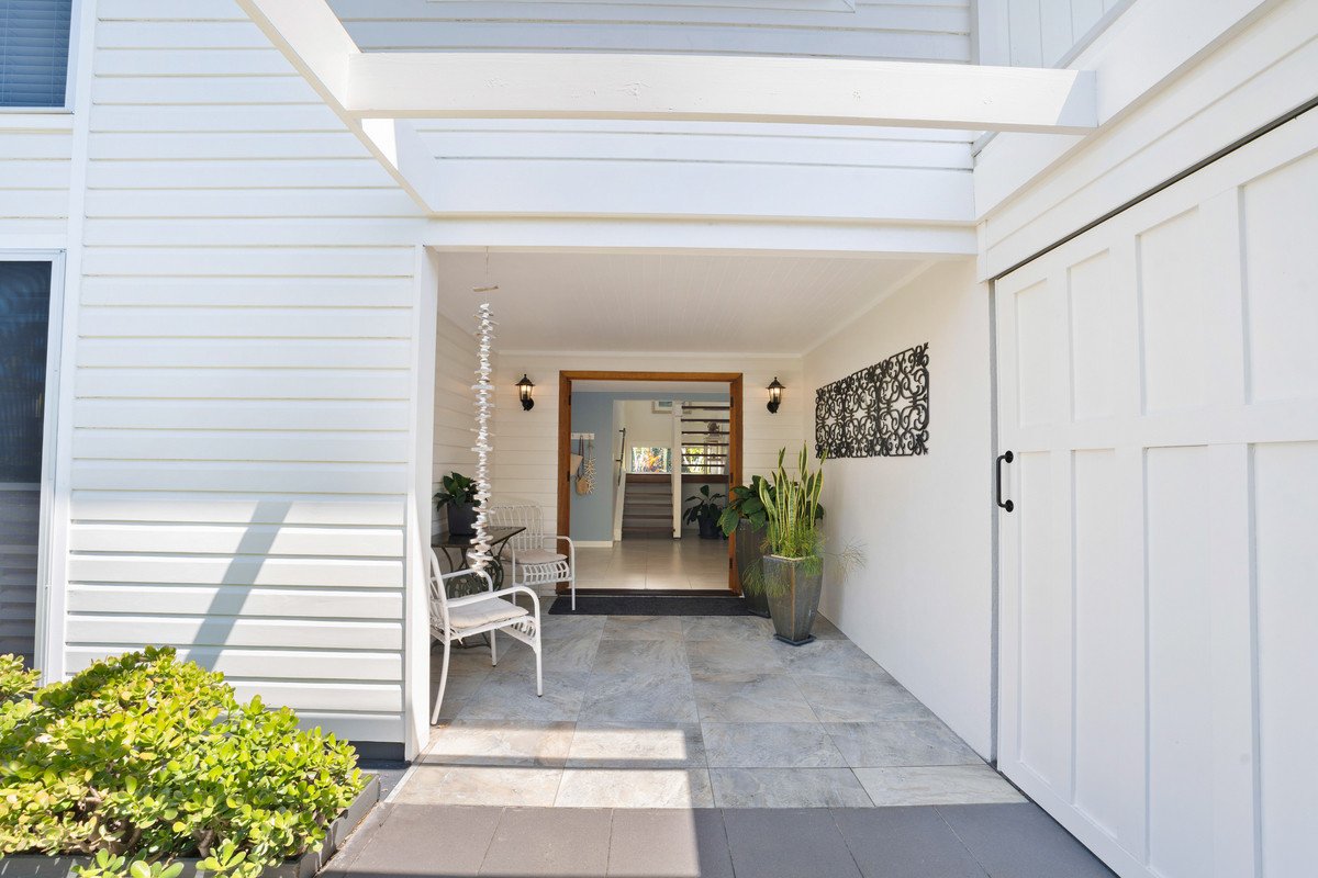 3 Tawarri Crescent Burleigh Heads 5