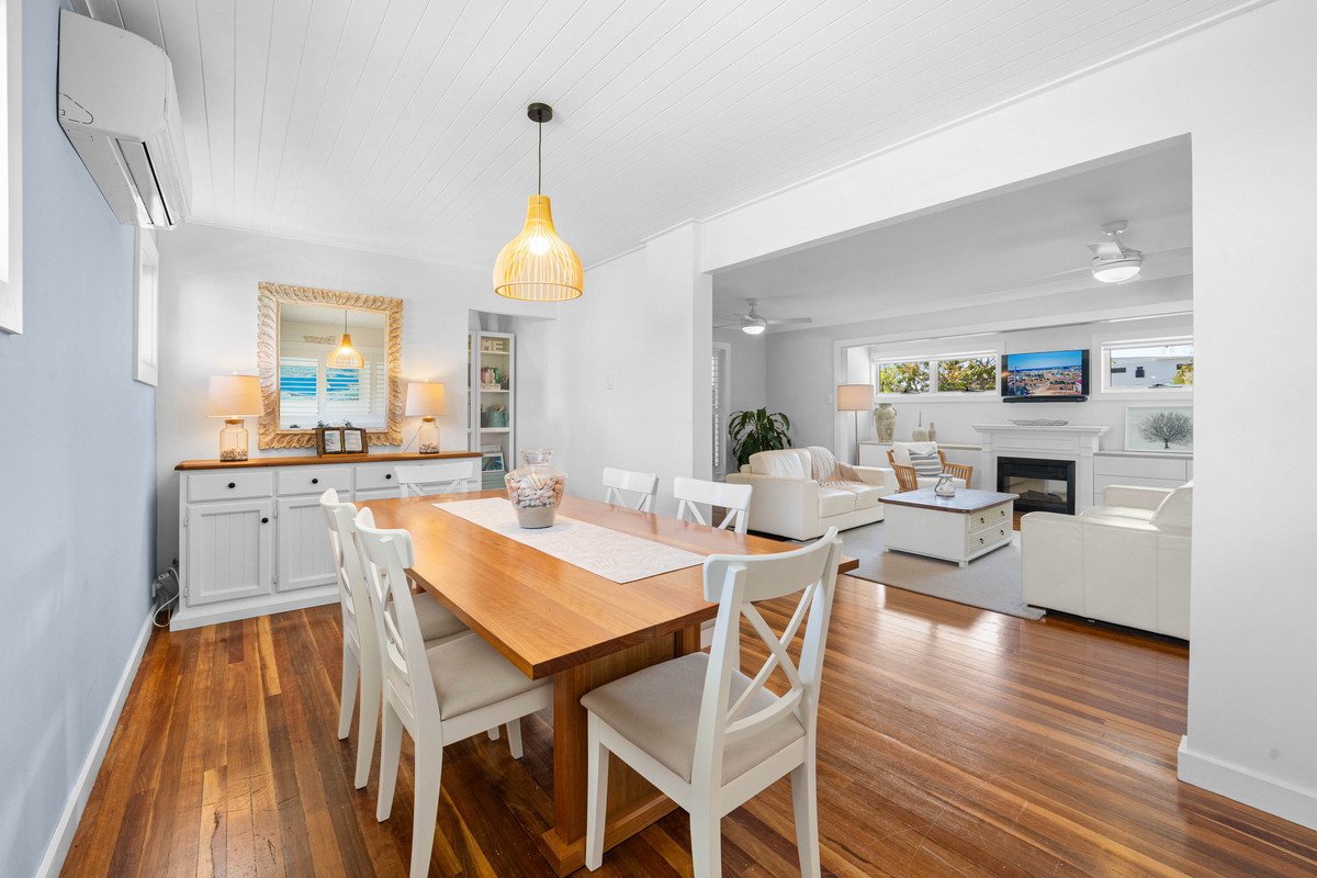 3 Tawarri Crescent Burleigh Heads 8