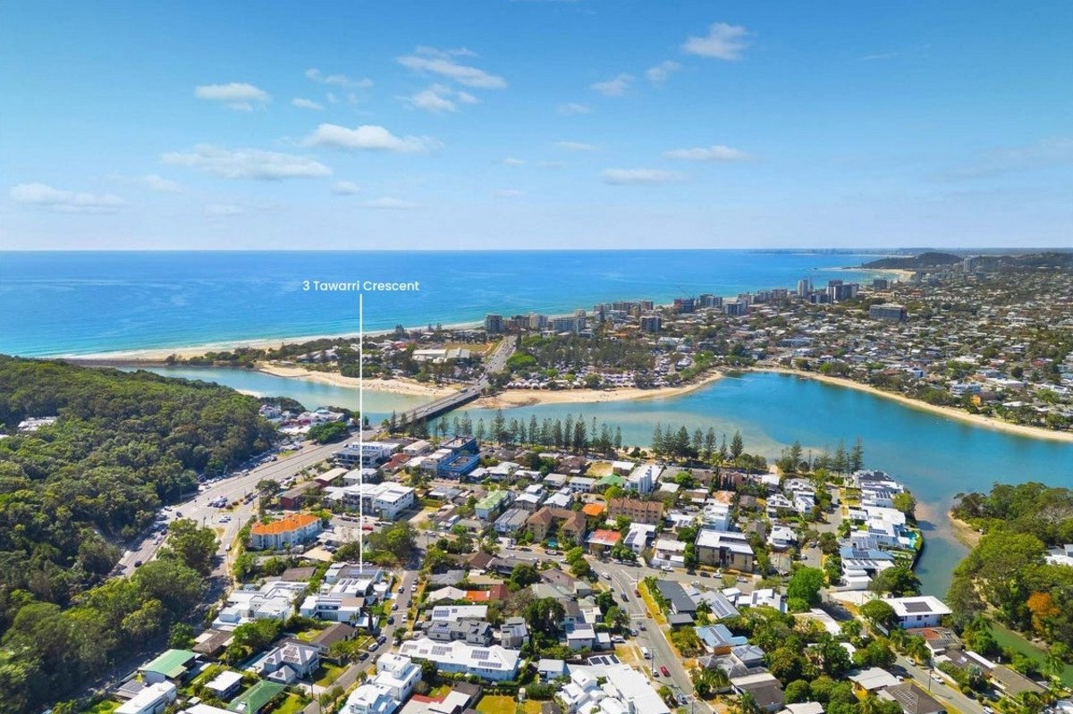 3 Tawarri Crescent Burleigh Heads 16