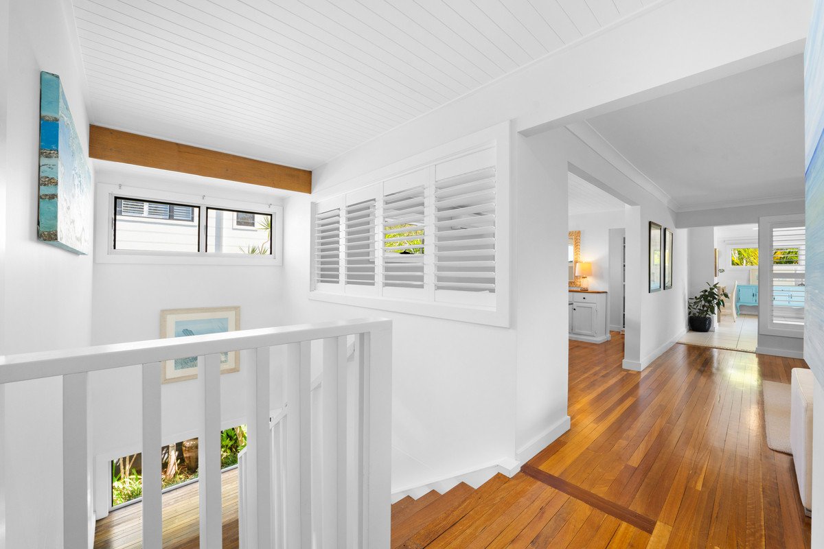 3 Tawarri Crescent Burleigh Heads 19