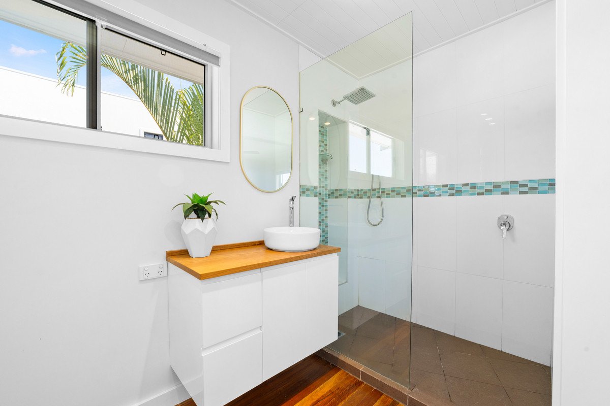 3 Tawarri Crescent Burleigh Heads 25