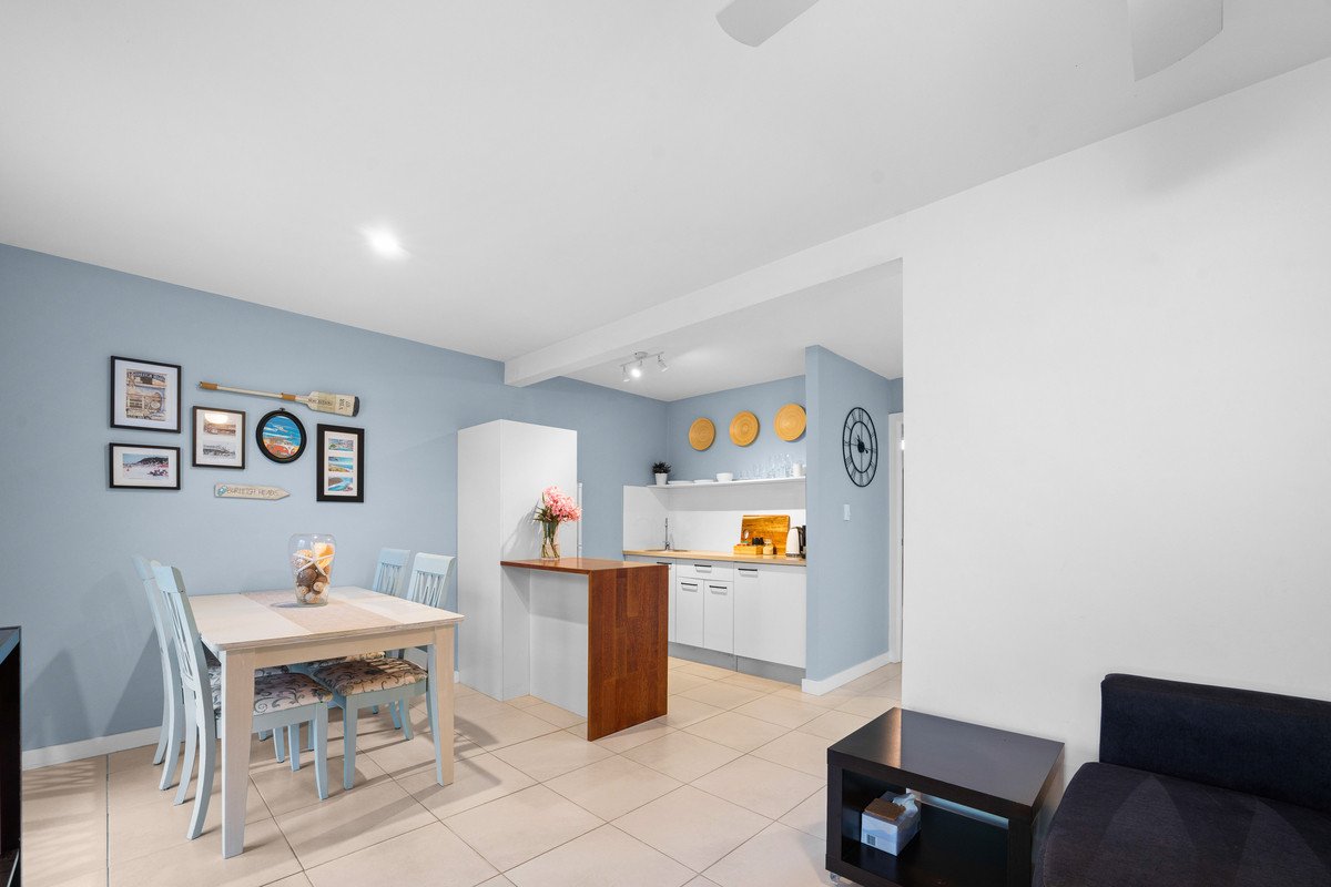 3 Tawarri Crescent Burleigh Heads 35
