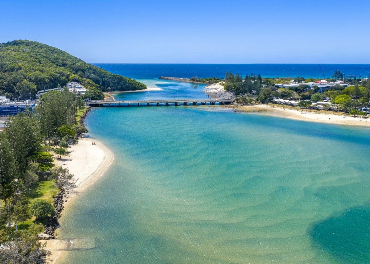 3 Tawarri Crescent Burleigh Heads 27