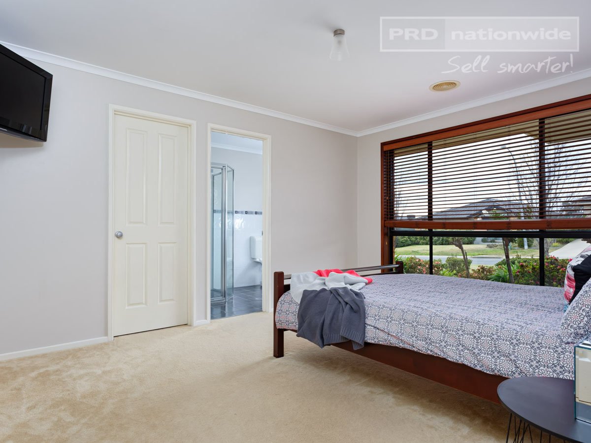 3 Teak Close FOREST HILL 6